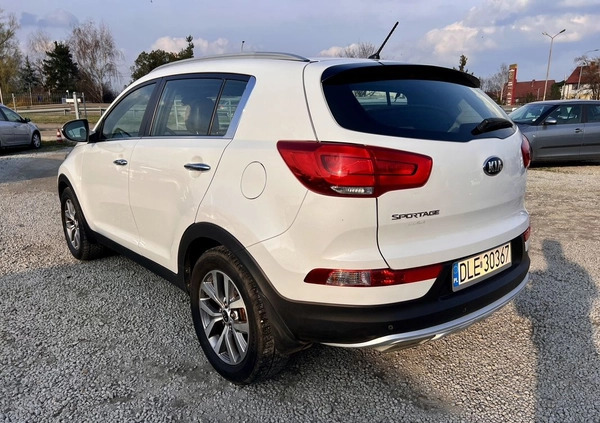 Kia Sportage cena 56850 przebieg: 99852, rok produkcji 2016 z Ciechanowiec małe 137